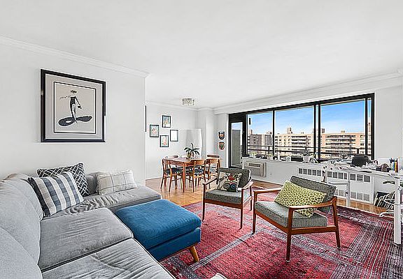 3rd image of 372 Central Park W APT 18B