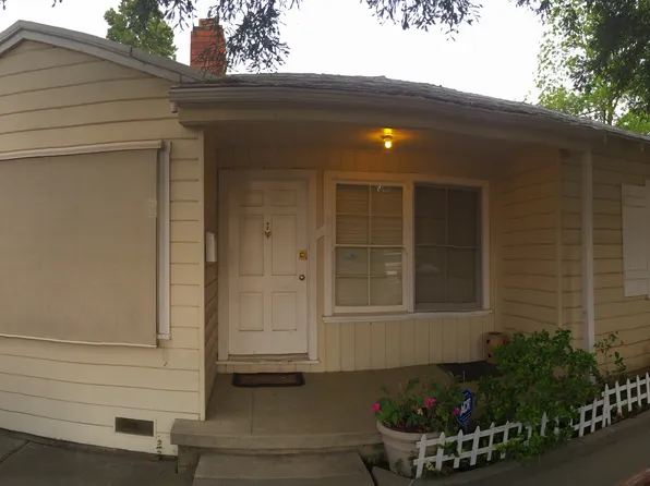 3641 52nd St, Sacramento, CA 95820