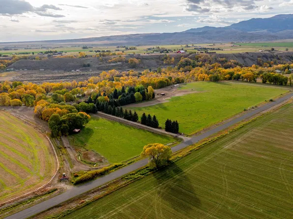 366 Lower Southfork Rd, Cody, WY 82414