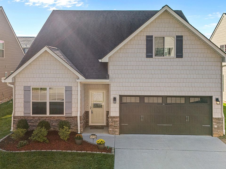 1st image of 12134 Woodhollow Ln