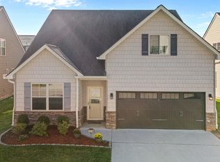 12134 Woodhollow Ln, Knoxville, TN 37932