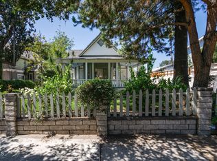 1425 Navarro Ave, Pasadena, CA 91103