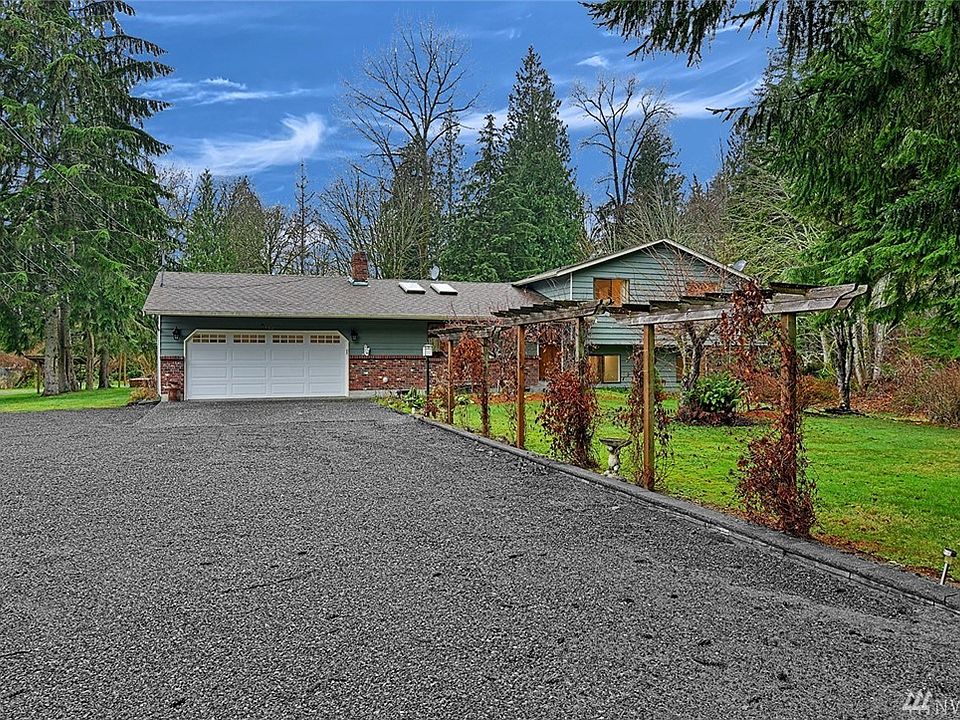 1st image of 6410 171st Ave SE