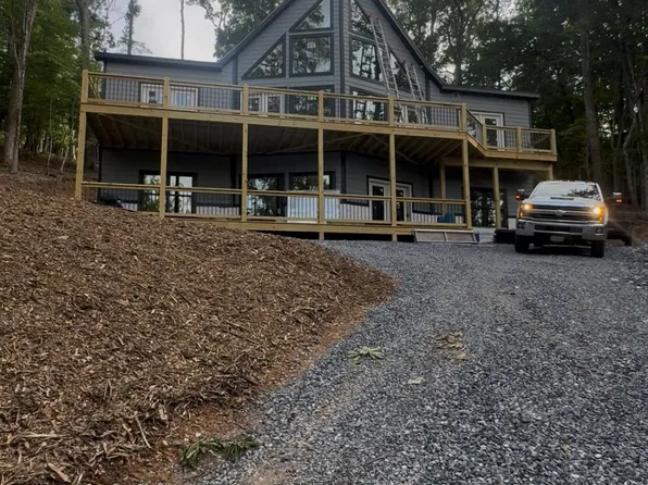 2238 Lanier Ln, Mc Gaheysville, VA 22840