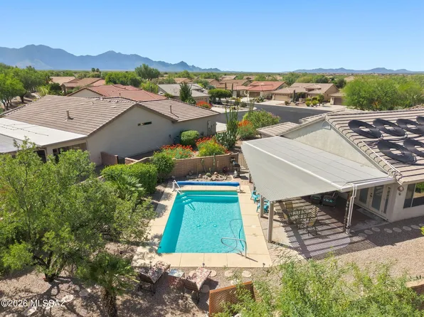 1847 E Desert Lark Pass, Green Valley, AZ 85614