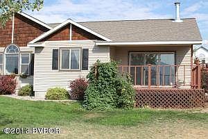 DECK ON WEST SIDE 445