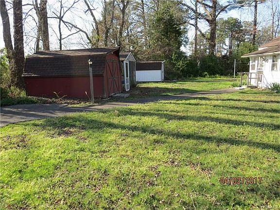 3rd image of 8340 Carneal Ln