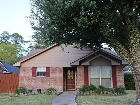 726 University Dr