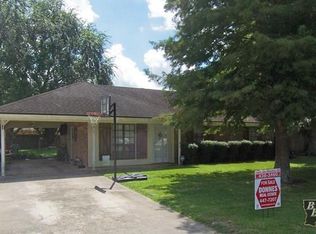319 Lee Dr, Thibodaux, LA 70301