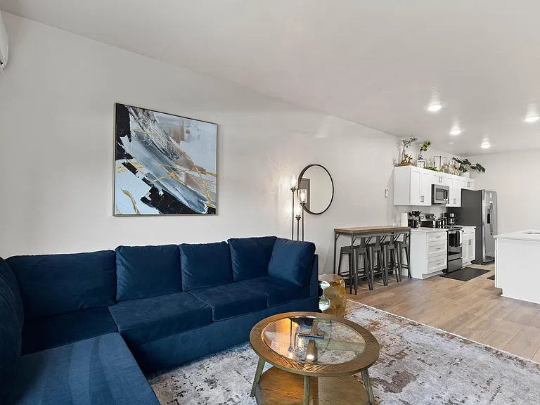 1911 W Boone Ave #2 — Photo 22