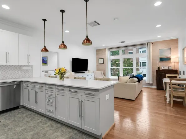 1200 Grand St APT 426, Hoboken, NJ 07030