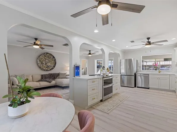 8716 Hickorywood Ln, Tampa, FL 33615