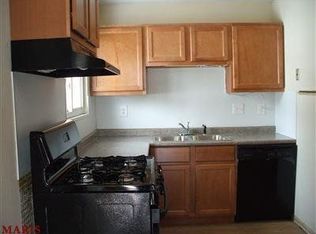 531 Blackearth Ct, Florissant, MO 63031