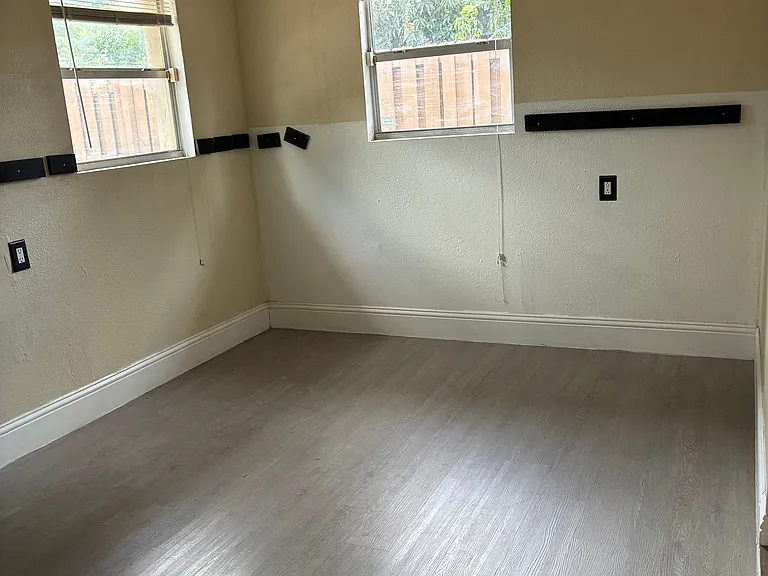 1860 NW 59th Ave #A — Photo 13