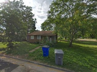 4246 Barksdale Ct, Dallas, TX 75211