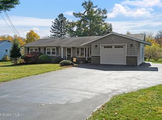 34 Tieman Rd, Glenville, NY 12302