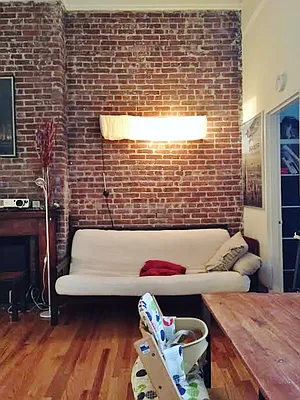 Rented by City Connections Realty | media 18
