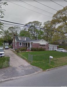 71 11th Avenue, Huntington Station, NY, 11746