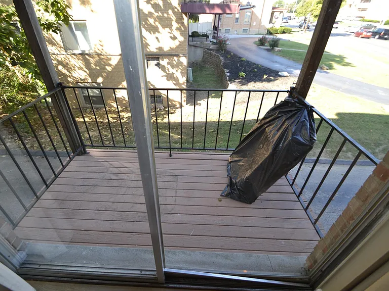 4815 Reading Rd #19 — Photo 15