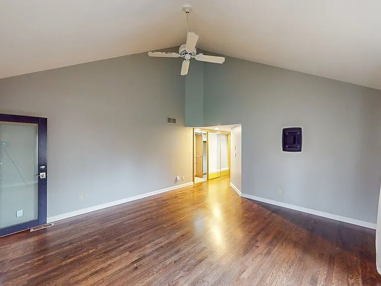 5790 Rushwood Dr — Photo 18