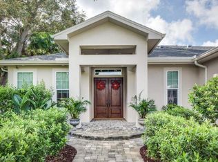 144 Erie Dr, Naples, FL 34110