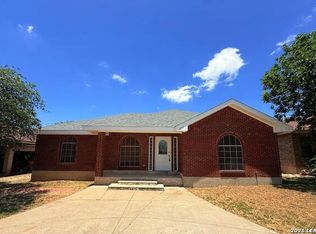 1659 Champion Cir, Eagle Pass, TX 78852