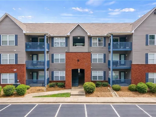 1114 S College St #9203, Auburn, AL 36832