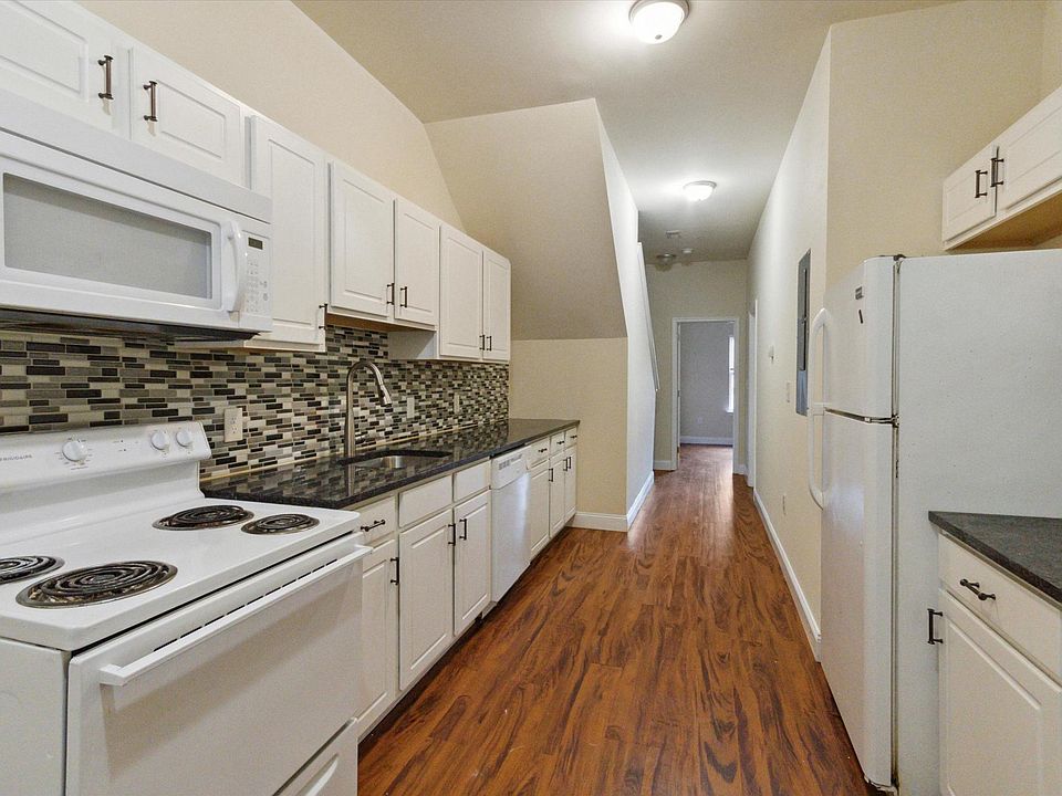 1st image of 1700 Cecil B Moore Ave #1712