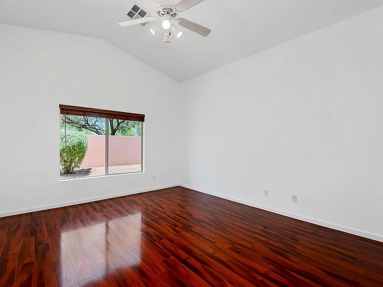 4420 E High Point Dr — Photo 21