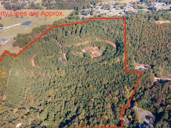 1505 Rabbittown Rd, Gadsden, AL 35905