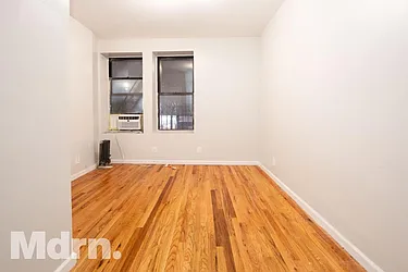 Rented by Mdrn Residential