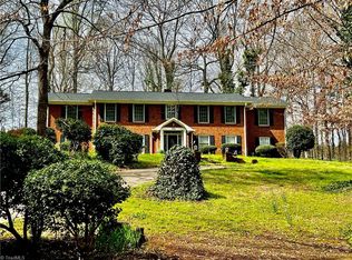 106 Carolina Ave, Mocksville, NC 27028