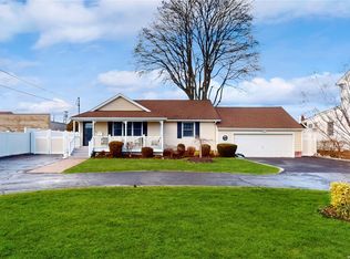 1789 Stuyvesant Ave, East Meadow, NY 11554