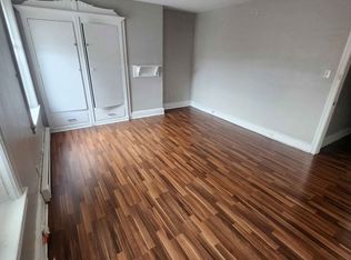 1464 N 52nd St FLOOR 3, Philadelphia, PA 19131