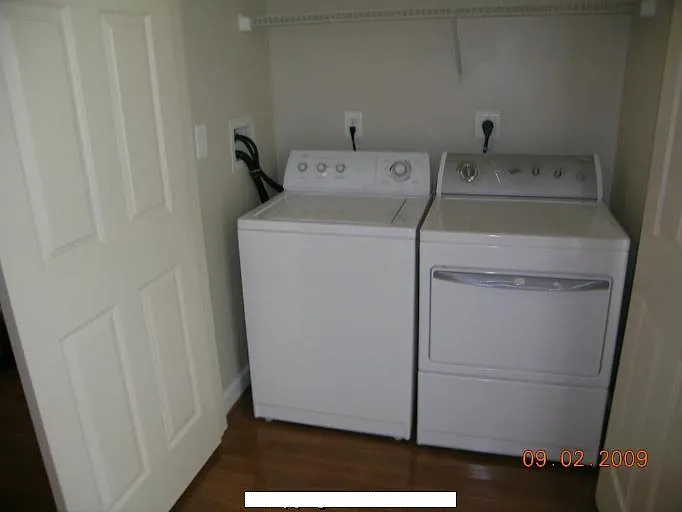 Washer Dryer Build-In