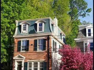 124 E Chestnut Hill Ave APT 2, Philadelphia, PA 19118