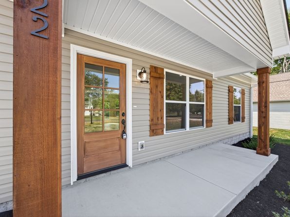 1022 W College Lot 2