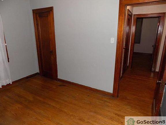 4th image of 2505 Hodges Ave