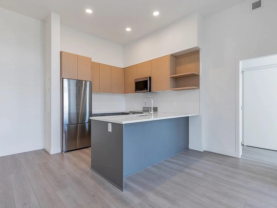 1st image of 10777 138th St #D177
