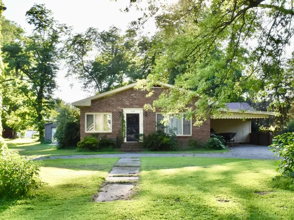 308 Elm St, Marvell, AR 72366