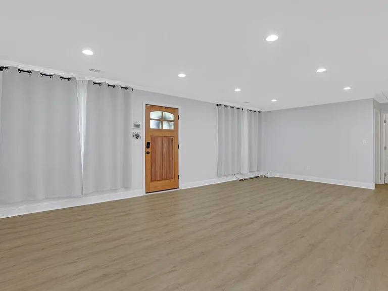 3436 Pinehill Dr — Photo 3