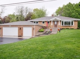 8106 Highland Ave, Downers Grove, IL 60516