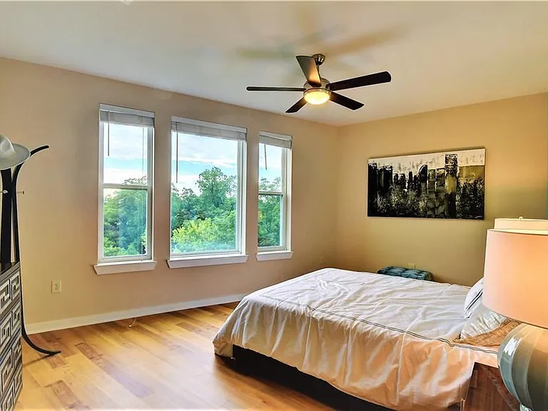 1900 Barton Springs Rd #3048 — Photo 17