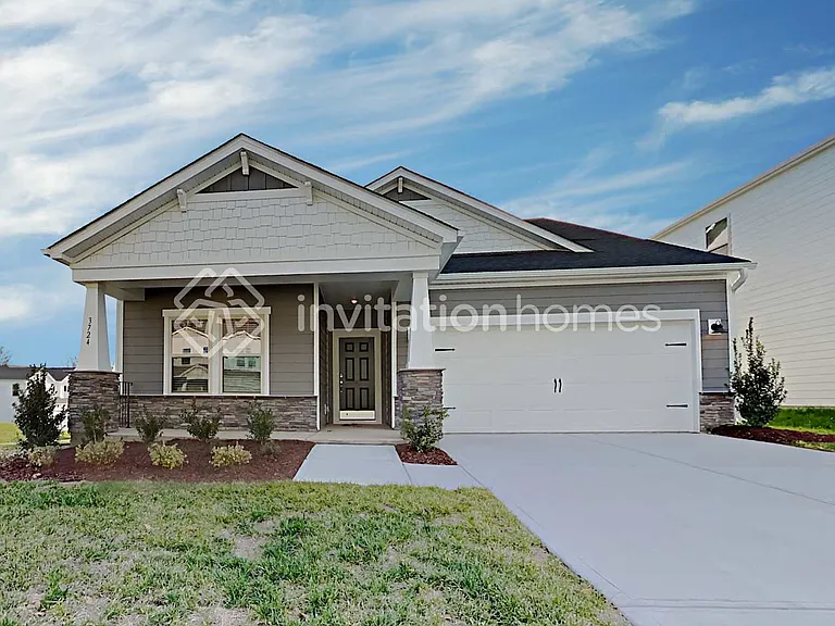 3724 Glenview Ave — Photo 1