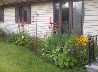 W1575 Pit Rd, Mount Calvary, WI 53057