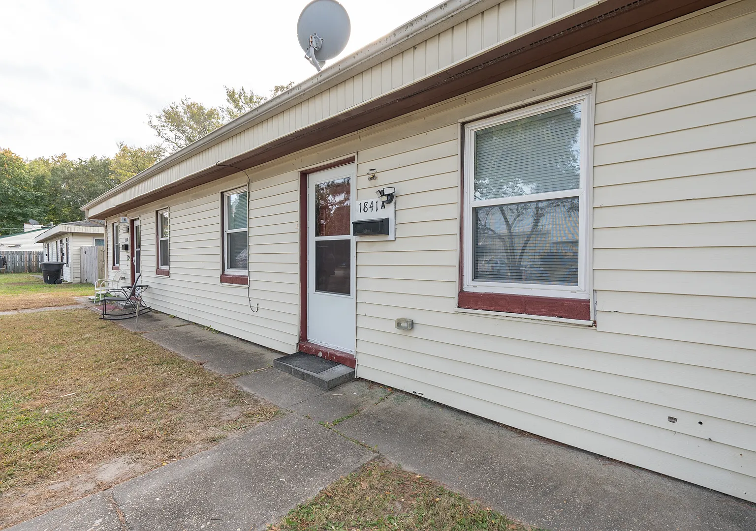 2 bed, 650 sqft, $1,300 — Photo 4