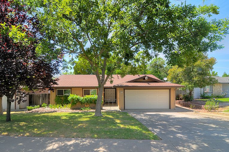 1st image of 4557 Olivegate Dr