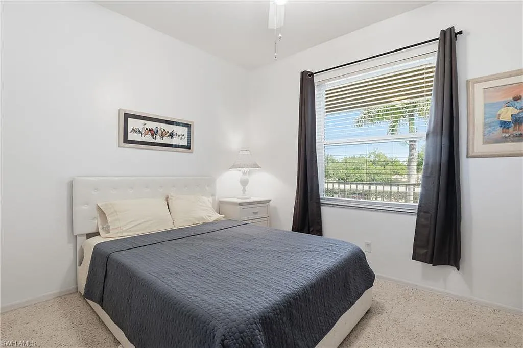 2 bed, 2.0 bath, 1042 sqft, $2,100 — Photo 2