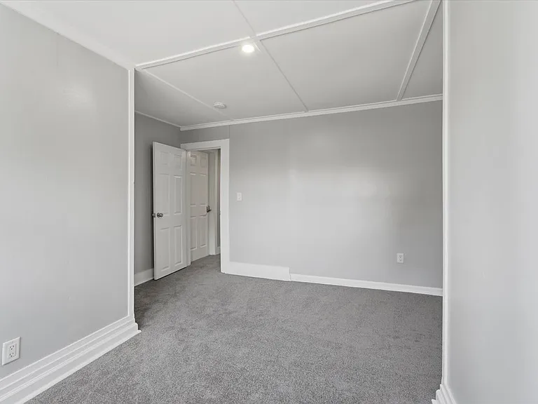 150 Ridge Rd #2 — Photo 12