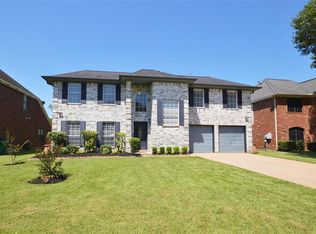 3840 Clover Dr, Alvin, TX 77511